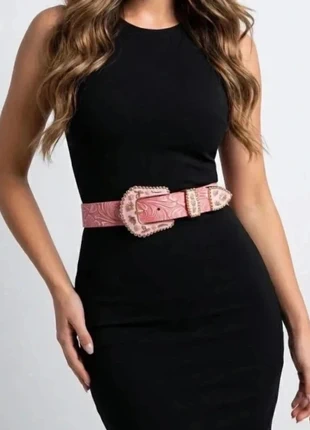 Ceinture rose bohème chic – 102 cm – détails dorés, état: Neuf sans étiquette, taille: 100 cm, 19,90 €, 21,60 € Protection acheteurs incluse