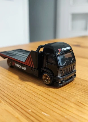 Camión Aero Lift Hot Wheels Premium Yokohama, marque: Hot Wheels, état: Neuf sans étiquette, taille: Prématuré, jusqu'à 44cm, 10,00 €, 11,20 € Protection acheteurs incluse