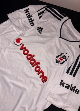 Camiseta Beşiktaş JK 2015/16 Campeón Süper Lig, merk: Beşiktaş, staat: Heel goed, maat: XL, € 20,00, € 21,70 inclusief Kopersbescherming