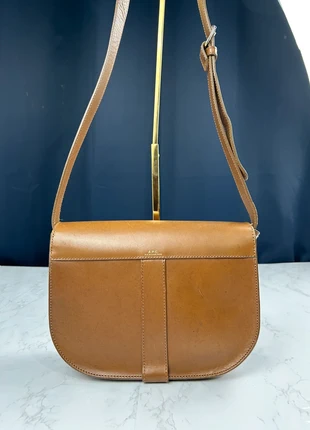 Sac à bandoulière APC Rue Madame Paris en cuir de vachette marron vintage, brand: A.P.C., condition: Good, €120.00, €126.70 includes Buyer Protection Pro
