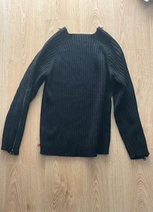 90s vintage black ribbed knit, marca: Vintage Dressing, estado: Muito bom, tamanho: M, €35.00, €37.45 inclui Proteção do Comprador