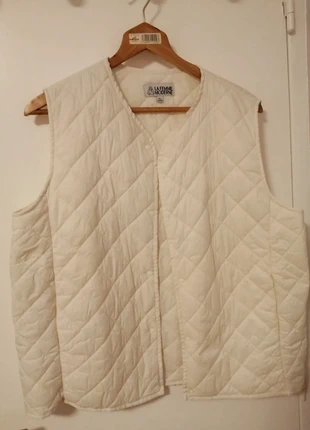 Veste blanche matelassée fine motifs losanges, marque: La Femme Moderne, état: Très bon état, taille: XXXL / 46 / 18, 7,00 €, 8,05 € Protection acheteurs incluse