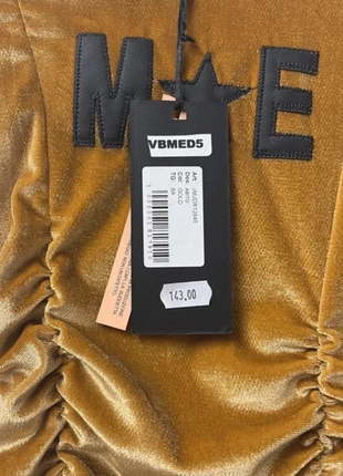 Vestito Marc Ellis in velluto color oro - Taglia 6 anni - SuperAffare !, marque: Marc Ellis, état: Neuf avec étiquette, taille: 6 ans / 116 cm, 18,00 €, 19,60 € Protection acheteurs incluse