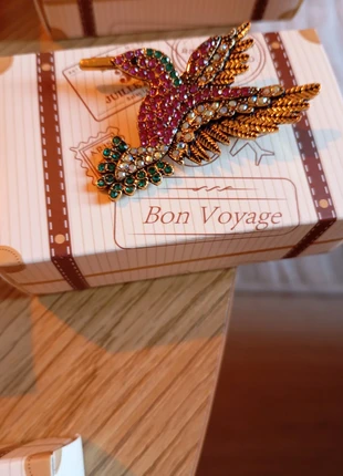 Broche avec la boîte, marca: luxe.fr, estado: Muito bom, €5.00, €5.95 inclui Proteção do Comprador Pro