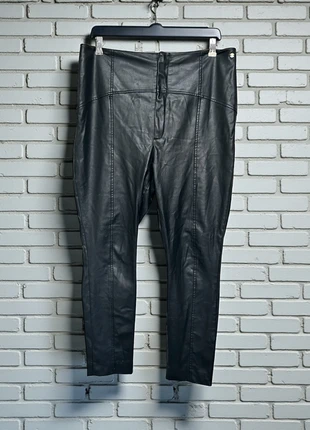 Josh V Broek Maat 2XL Zwart PU Leer Marym Black, merk: Josh V, staat: Goed, maat: XXL / 44 / 16, € 25,00, € 26,95 inclusief Kopersbescherming Pro