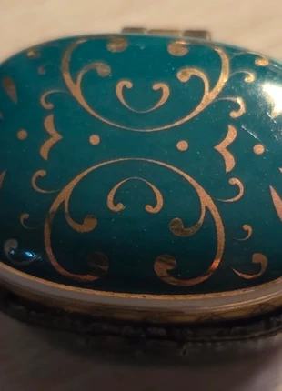 Pilulier, boite porcelaine - Décor or - Collection, brand: Collection, condition: Very good, €5.00, €5.95 includes Buyer Protection