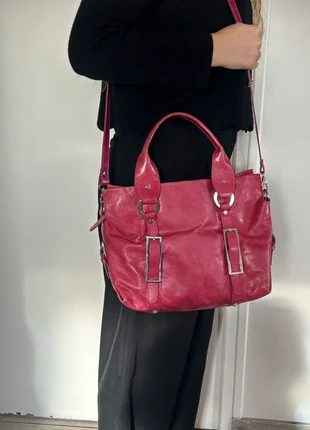 Sac vintage en cuir fuschia marque Italienne Ripani, merk: Ripani, staat: Heel goed, € 29,00, € 31,15 inclusief Kopersbescherming