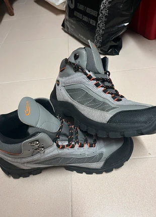 Botas de montaña, marca: Cup's, estado: Nuevo sin etiquetas, tamaño: 41, 13,00 €, 14,35 € Protección al comprador incluida