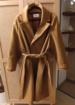 Mantel mit Gürtel, marque: Vila clothes evoked, état: Bon état, taille: 6XL / 52 / 24, 15,00 €, 16,45 € Protection acheteurs incluse