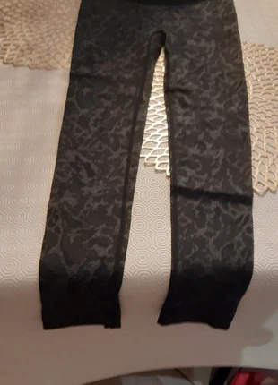 Legging sport taille s, zustand: Sehr gut, größe: S / 36 / 8, 4,00 €, 4,90 € inklusive Vinted-Käuferschutz