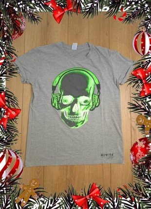 T-shirt homme L Gildan gris tête de mort verte fluo style streetwear MOVIDA, marque: Gildan, état: Très bon état, taille: L, 8,00 €, 9,10 € Protection acheteurs incluse
