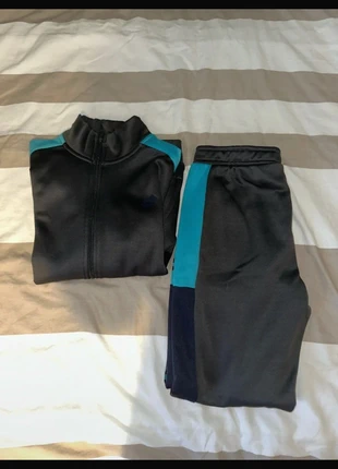 Ensemble loto (ne pas acheter 1€ proposez prix), brand: Lotto, condizioni: Nuovo senza cartellino, taglia: 14 anni / 164 cm, €1.00, €1.75 include la Protezione acquisti