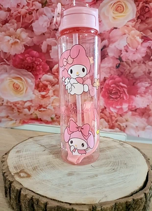 M'y melody hello Kitty gourde, état: Neuf avec étiquette, taille: Taille unique, 8,00 €, 9,10 € Protection acheteurs incluse
