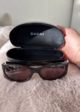 Gucci zonnebril dames, merk: Gucci, staat: Heel goed, € 70,00, € 74,20 inclusief Kopersbescherming