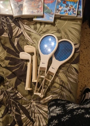 Raquettes et club wii, brand: Wii, condition: Good, €3.00, €3.85 includes Buyer Protection