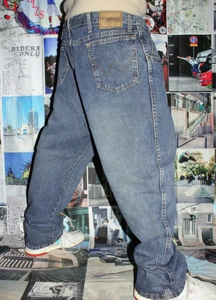 Wrangler Rugged Wear Straight Fit Jeans (US W40 L32) (EU 50), marke: Wrangler, zustand: Sehr gut, größe: W40 | DE 56, 24,99 €, 26,94 € beinhaltet Vinted-Käuferschutz Pro