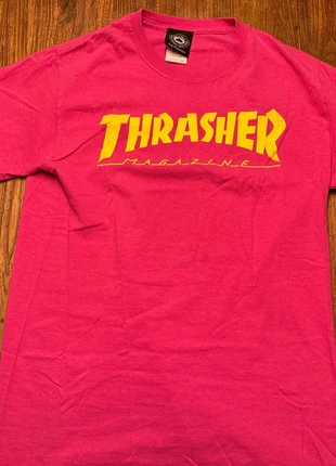 Trasher pink shirt, merk: Trasher, staat: Goed, maat: S / 36 / 8, € 3,00, € 3,85 inclusief Kopersbescherming