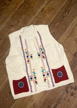 Toffe retrolook gebreide gilet🎀, staat: Heel goed, maat: L / 40 / 12, € 30,00, € 32,20 inclusief Kopersbescherming