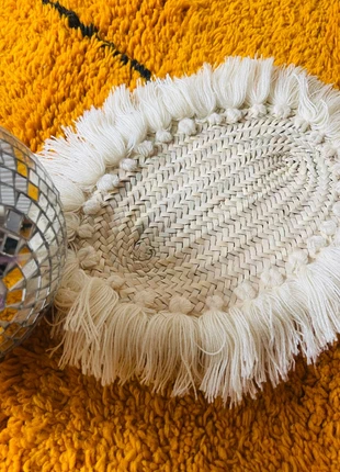 Fabrication artisanale - Dessous de plat ovale en feuille de palmier, marque: Fabrication Artisanale, état: Comme neuf, 6,00 €, 7,00 € Protection acheteurs (Pro) incluse