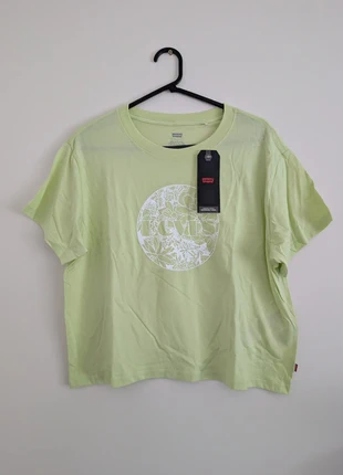 Levi's varsity cropped t-shirt with floral logo size M, brand: Levi's, condition: New with tags, size: M / UK 12-14, £8.50, £9.63 includes Buyer Protection Pro