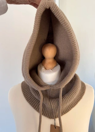 Cagoule 30% laine, marque: LAINE, état: Neuf avec étiquette, taille: Taille unique, 15,00 €, 16,45 € Protection acheteurs (Pro) incluse