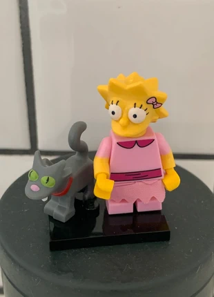 Lego minifigures Lisa série 71009 Simpson 2 en très bon état ., marque: LEGO, état: Très bon état, taille: Taille unique, 6,00 €, 7,00 € Protection acheteurs incluse