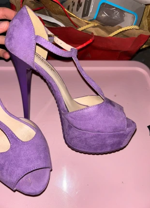 tacco lilla, brand: PrimaDonna, condizioni: Ottime, taglia: 36, €10.00, €11.20 include la Protezione acquisti