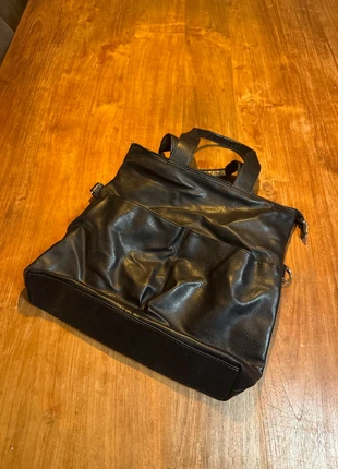 Zwarte leren tas, merk: Hernan, staat: Heel goed, € 5,00, € 5,95 inclusief Kopersbescherming