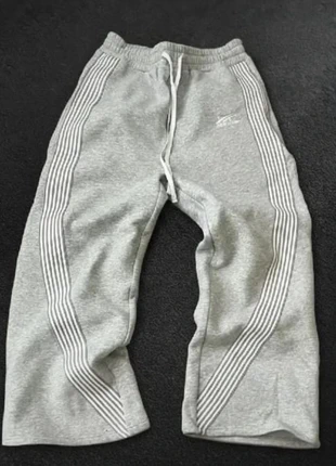 Jogging large taille S homme style y2k, marque: y2k, état: Très bon état, taille: S, 30,00 €, 32,20 € Protection acheteurs incluse