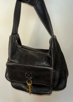 👝 Sac / besace guess vintage noir en cuir année 90, brand: GUESS, condition: Very good, €45.00, €47.95 includes Buyer Protection