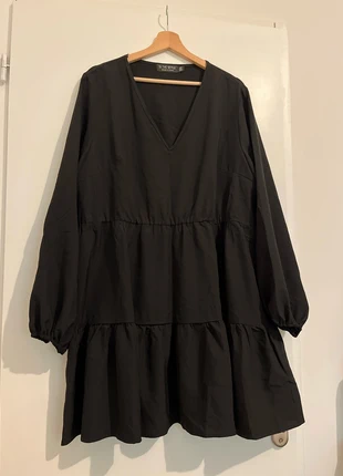 Robe noire, marque: In The Style, état: Neuf sans étiquette, taille: 4XL / 48 / 20, 10,00 €, 11,20 € Protection acheteurs incluse