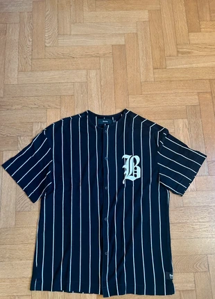 camicia maniche corte Bershka, marque: Bershka, état: Neuf sans étiquette, taille: S, 4,00 €, 4,90 € Protection acheteurs incluse