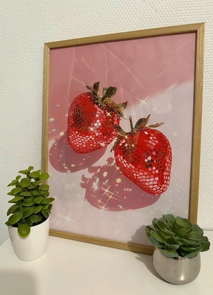 Affiche décorative 30×40cm motif fraise boule disco girly aesthetic tendance pinterest cadeau Noël, marque: Tendance, état: Neuf avec étiquette, 12,00 €, 13,30 € Protection acheteurs incluse