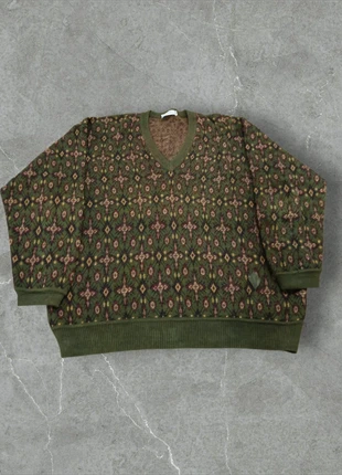 Maglione Yves Saint Laurent, brand: Yves Saint Laurent, condizioni: Ottime, taglia: L, €109.99, €116.19 include la Protezione acquisti Pro