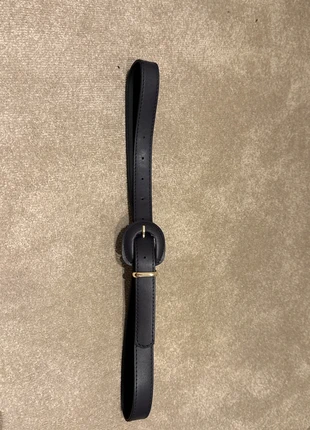 Navy and gold belt, marque: H&M, état: Très bon état, taille: 90 cm, 1,50 €, 2,28 € Protection acheteurs incluse