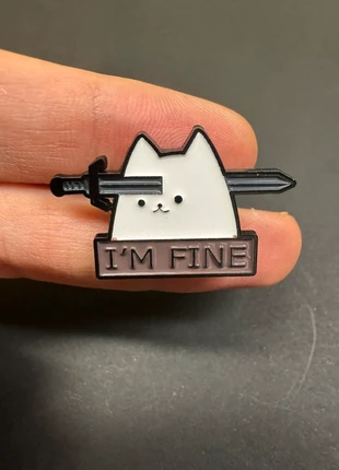 Gatto “I’m fine” ironica pin, marque: NO LABEL, état: Très bon état, 6,00 €, 7,00 € Protection acheteurs incluse