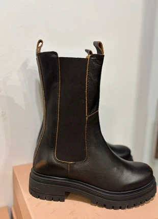 Botines piel negros con marrón altos con elástico, marque: BLG86, état: Neuf sans étiquette, taille: 37, 79,90 €, 84,60 € Protection acheteurs incluse