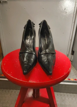 Black leader, high heels shoes, marca: Giancarlo Paoli, estado: Muito bom, tamanho: 39, €40.00, €42.70 inclui Proteção do Comprador