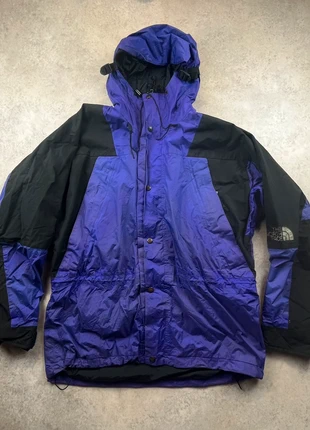 Veste imperméable The North Face violette et noire – taille M, marca: The North Face, estado: Bom, tamanho: M, €21.99, €23.79 inclui Proteção do Comprador