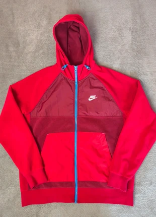 Polaire à capuche Nike full zip rouge bordeaux logo brodé blanc - M, marque: Nike, état: Très bon état, taille: M, 30,00 €, 32,20 € Protection acheteurs incluse