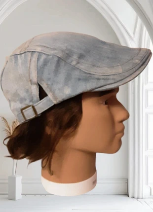 Berret style jeans bleu clair 100% coton jamais porté, état: Très bon état, taille: Taille unique, 12,90 €, 14,25 € Protection acheteurs incluse