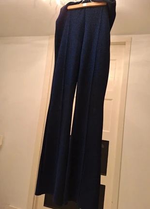 Costes flaired glitterbroek, merk: Costes, staat: Heel goed, maat: L / 40 / 12, € 10,00, € 11,20 inclusief Kopersbescherming