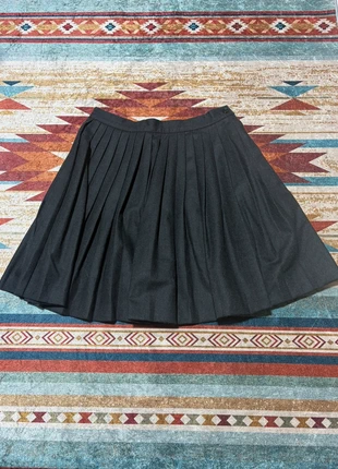 MiniGonna vintage Sisley anni 90 in lana, marque: Sisley, état: Très bon état, taille: M / 38 / 10, 8,00 €, 9,10 € Protection acheteurs incluse