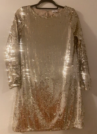 Magnifique robe Claudie Pierlot à sequins dorée, merk: Claudie Pierlot, staat: Heel goed, maat: M / 38 / 10, € 80,00, € 84,70 inclusief Kopersbescherming