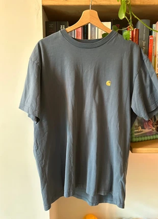Carhartt WIP T-shirt – blauwgrijs (embroidered logo), merk: Carhartt, staat: Goed, maat: L, € 15,00, € 16,45 inclusief Kopersbescherming