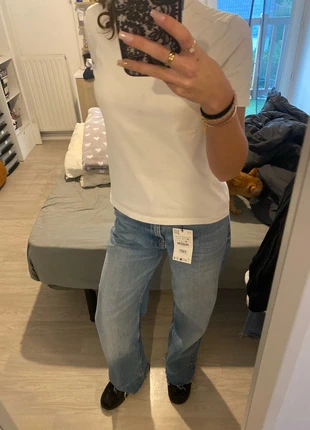 Jean taille haute /Zara, marke: Zara, zustand: Neu, mit Etikett, größe: S / 36 / 8, 25,00 €, 26,95 € inklusive Vinted-Käuferschutz