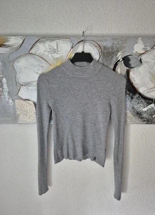 Jersey gris Pull&Bear, marque: Pull & Bear, état: Très bon état, taille: S / 36 / 8, 2,00 €, 2,80 € Protection acheteurs incluse