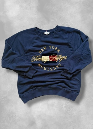 Tommy Hilfiger Vintage Pullover - Size M, marque: Tommy Hilfiger, état: Très bon état, taille: M, 15,00 €, 16,45 € Protection acheteurs incluse