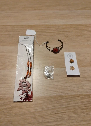 Lot bijoux fantaisie, marque: Atelier, état: Neuf avec étiquette, 5,00 €, 5,95 € Protection acheteurs incluse