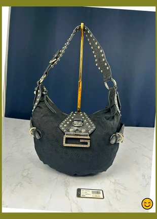 Sac à main et à épaule Guess Y2K vintage année 2000 noir, brand: GUESS, condition: Very good, €74.00, €78.40 includes Buyer Protection Pro